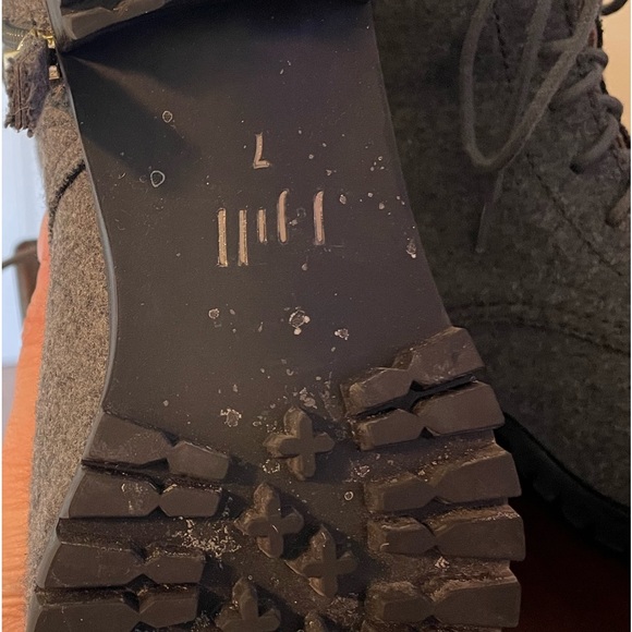 JJill Grey Lace Up Ankle Boots, Size 7 - Picture 4 of 6